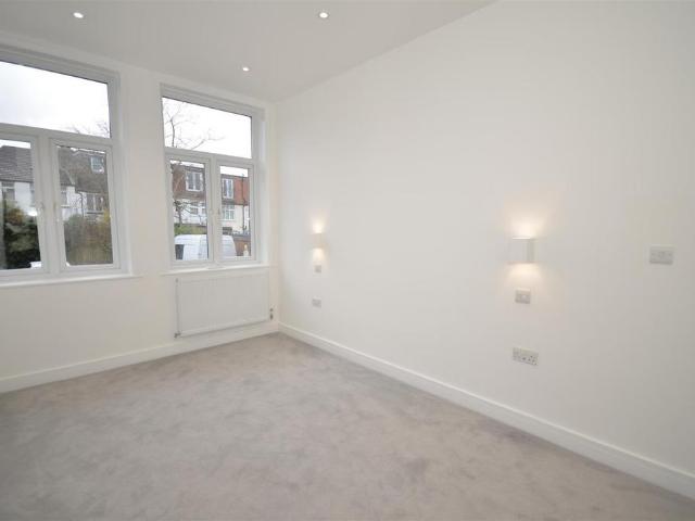 Apartment for rent in Finchley, Greater London