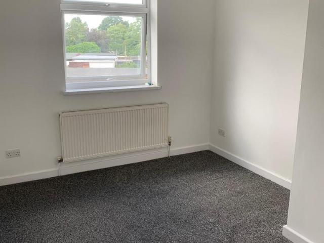 Apartment for rent in Seven Kings, Greater London