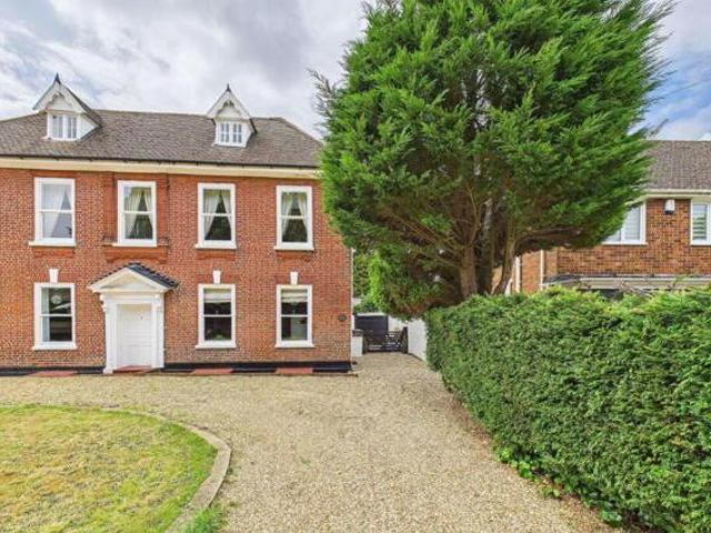 House for sale in Kingswood, North Watford
