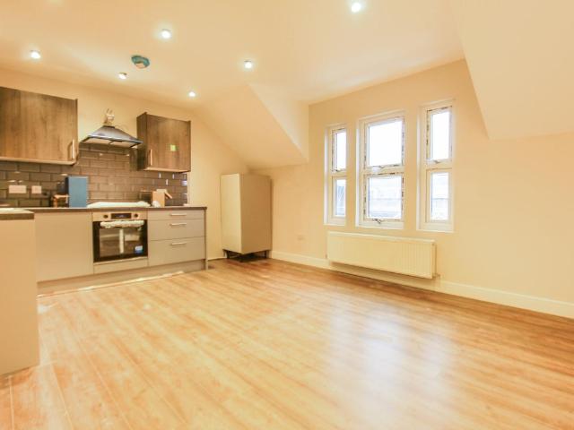 Apartment for rent in Leyton, Greater London