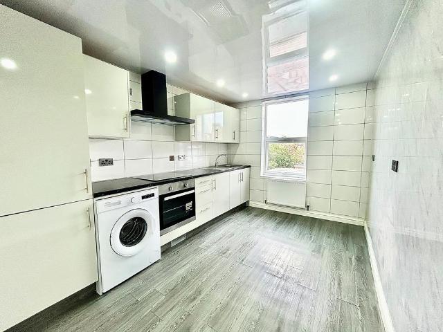 Apartment for rent in Leyton, Greater London