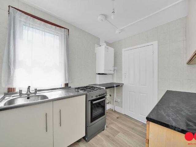Apartment for rent in Cann Hall, Greater London
