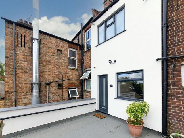 Apartment for rent in London Borough of Barnet, Greater London