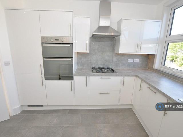 Apartment for rent in Finchley, Greater London