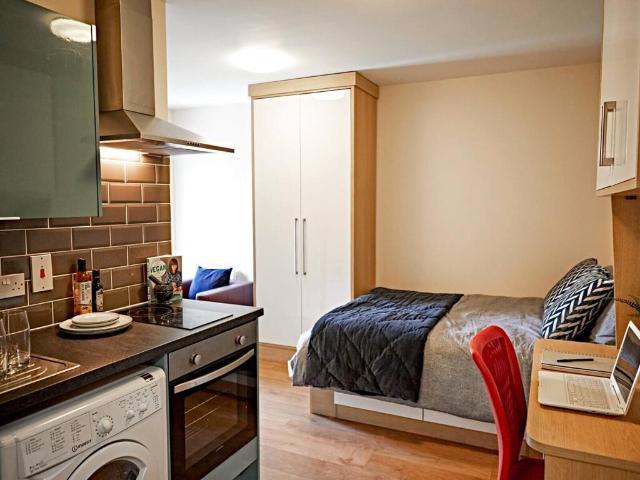 House for rent in Cricklewood, Greater London
