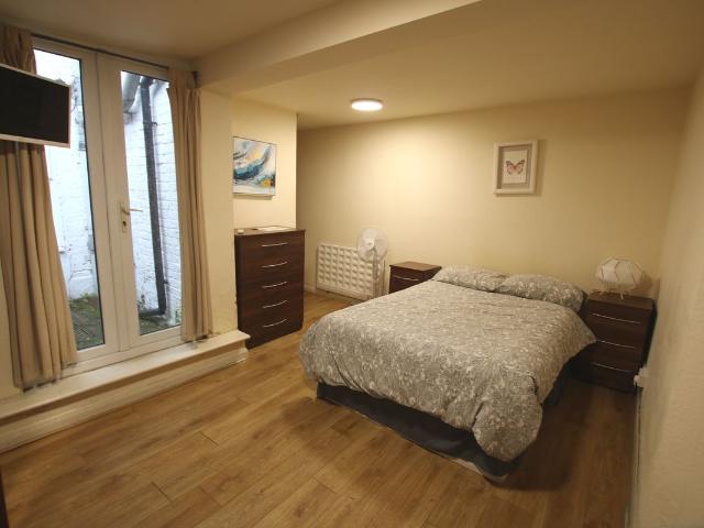 Studio for rent in Mapesbury, Greater London