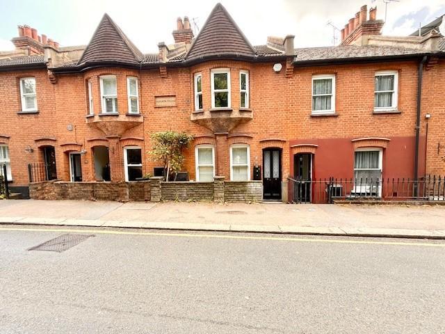 House for rent in Loughton, Epping Forest