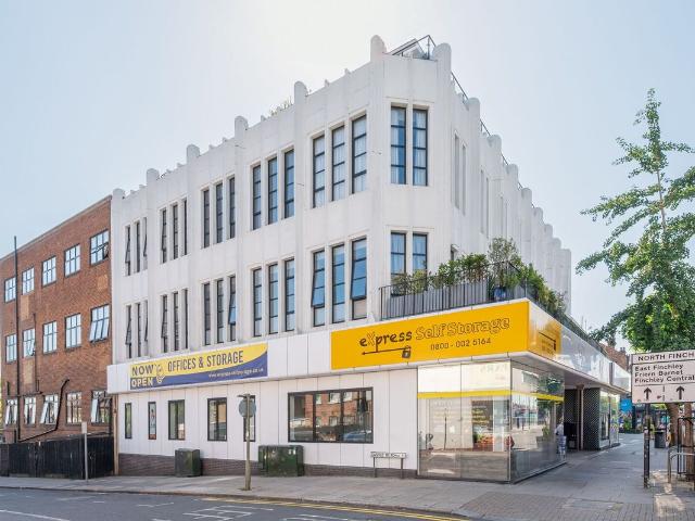Apartment for rent in North Finchley, Greater London