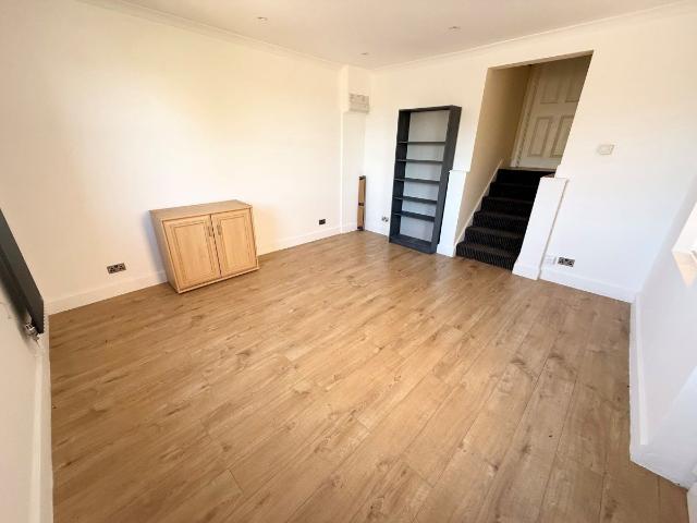Apartment for rent in North Finchley, Greater London
