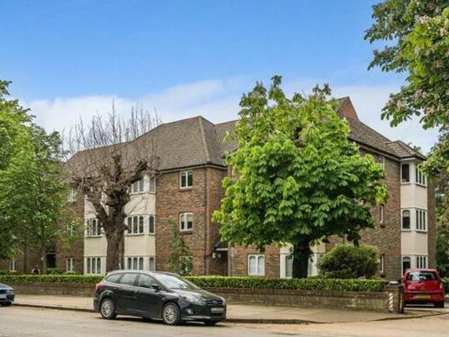 House for sale in Hertfordshire