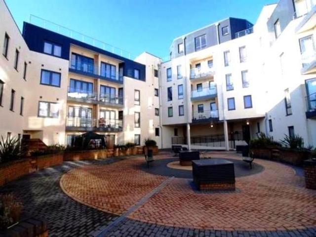 Apartment for rent in Dudden Hill, Greater London