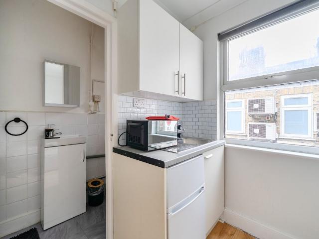 Studio for rent in London Borough of Haringey, Greater London
