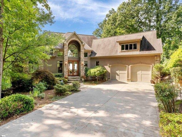 House for sale in Landrum