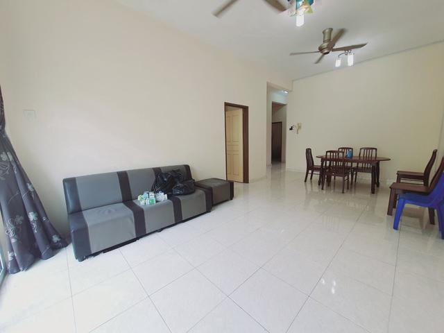 Apartment for sale in Malaka