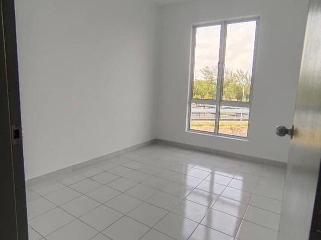 Condominium for sale in Malaka