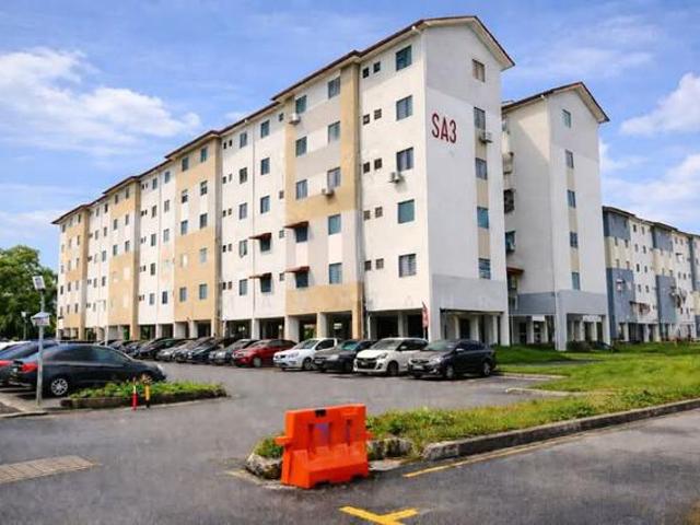 Flat for sale in Kajang, Langat