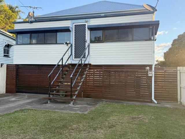 House for sale in Depot Hill