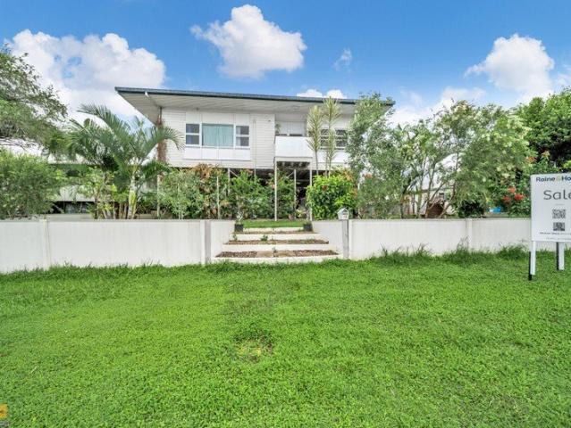 House for sale in South Johnstone