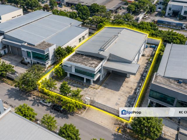 Warehouse for sale in Selangor