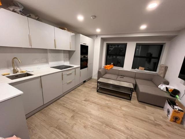 Apartment for rent in Hyde Park, West Yorkshire