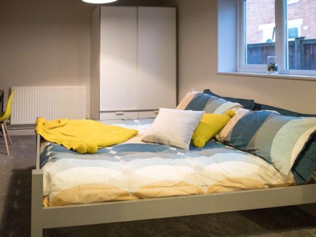 Room for rent in St John's, Worcestershire