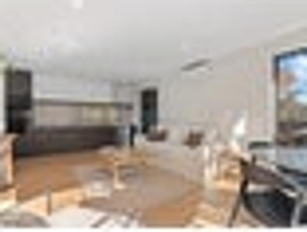 Townhouse for sale in Heathcote, Canterbury