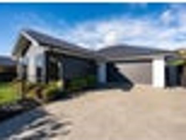 House for sale in Cable Bay, Nelson Bays