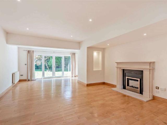 House for rent in Fulshaw Park, Wilmslow
