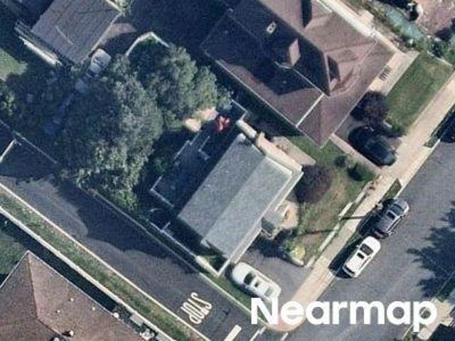 House for sale in East Rutherford