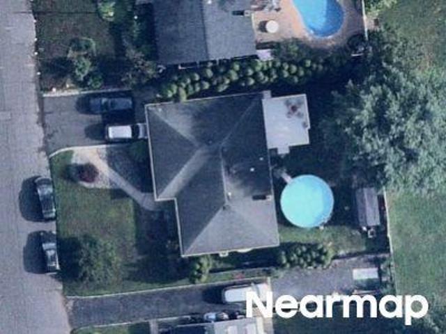 House for sale in Middlesex, New Jersey