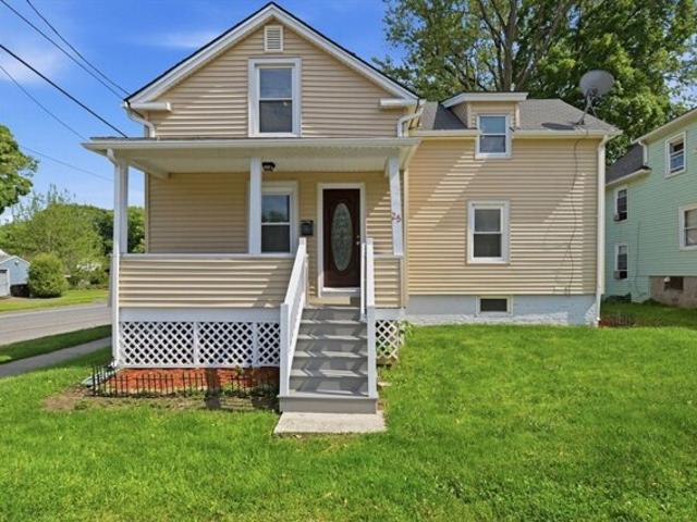 House for sale in Hampden, Massachusetts