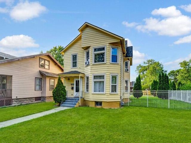 House for sale in Blue Island