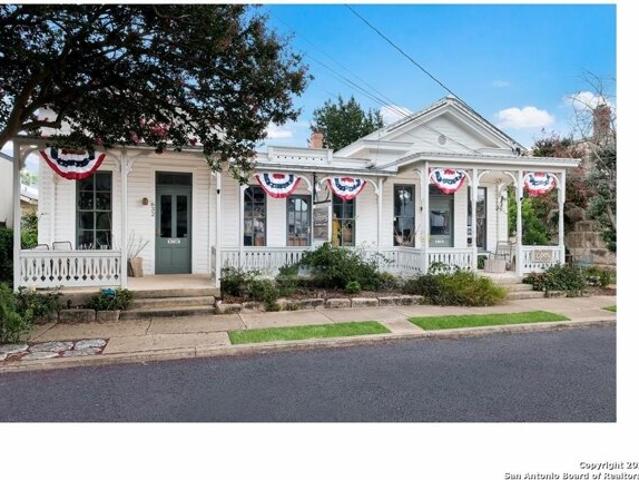 House for sale in Comfort, Texas