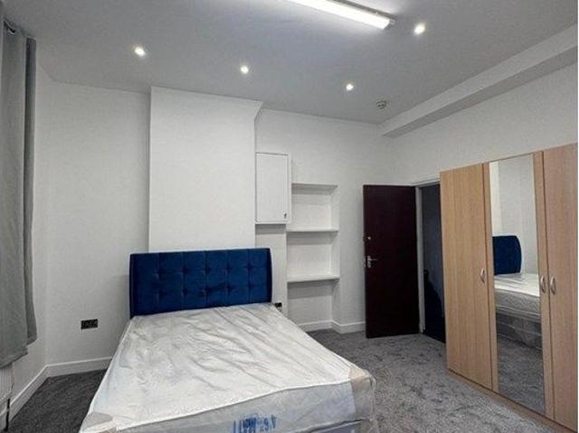Studio for rent in Harlesden, Greater London
