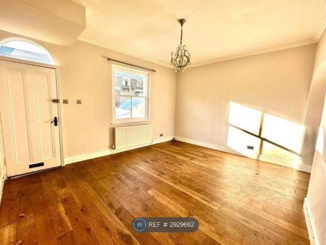 House for rent in Mill Hill, Isle Of Man