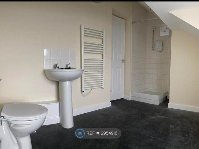 Apartment for rent in South Lackenby, Lazenby