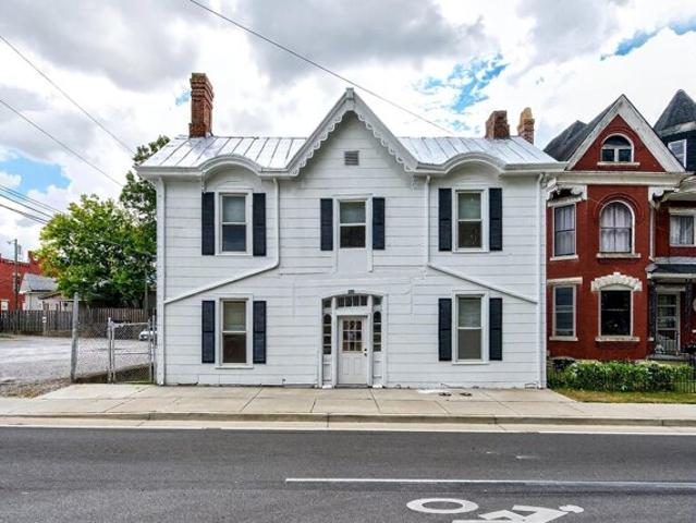 House for sale in Paris, Kentucky