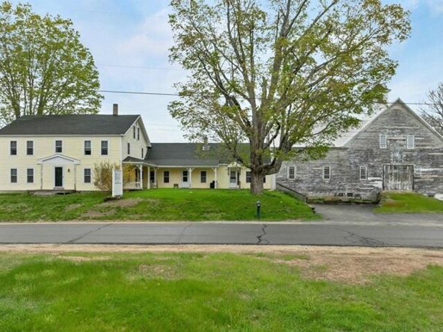 House for sale in New Hampshire
