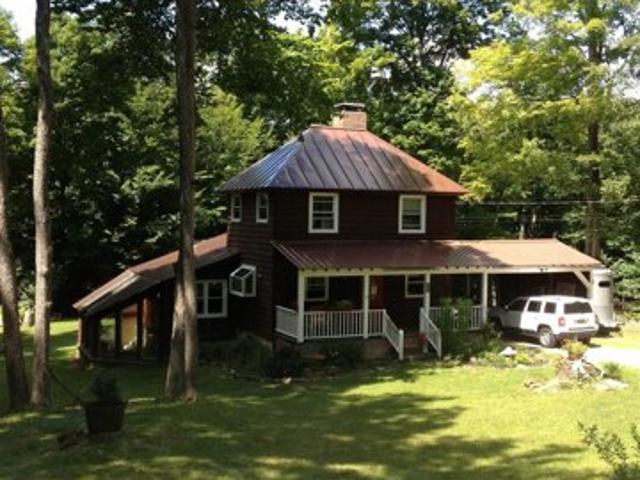 House for sale in Mill Hollow, Plainfield