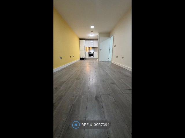 Apartment for rent in Slough