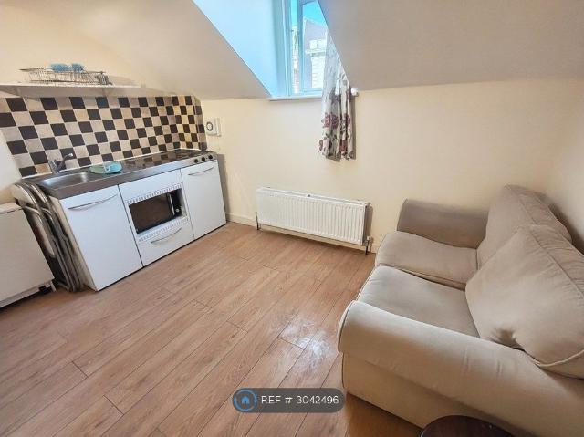 Studio for rent in Dunstable, Bedfordshire