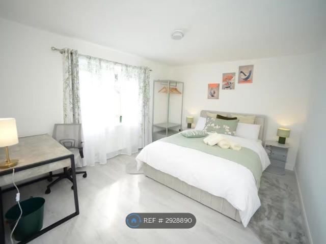 House for rent in Purton, Wiltshire