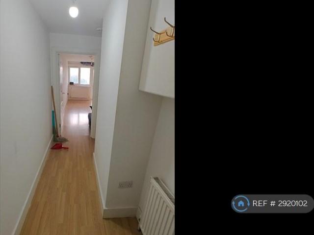 Apartment for rent in Yiewsley, Greater London