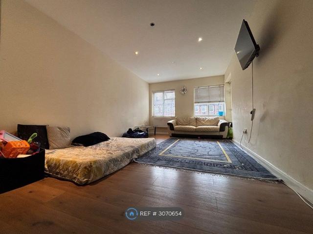 Apartment for rent in London Borough of Hillingdon, Greater London