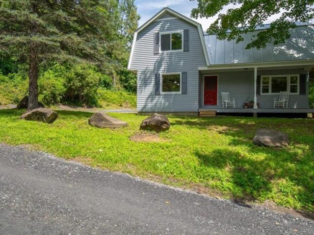 House for sale in Williamstown, Vermont