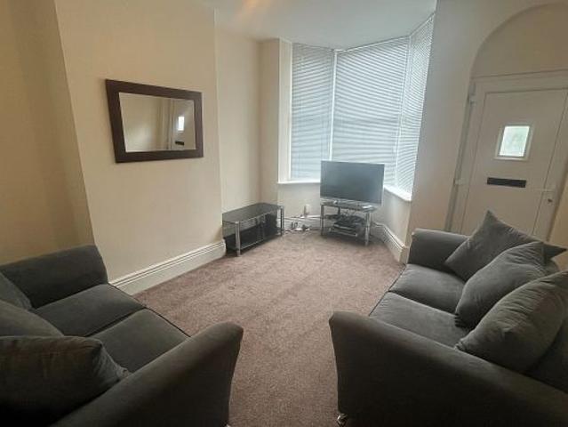 Room for rent in South Yorkshire