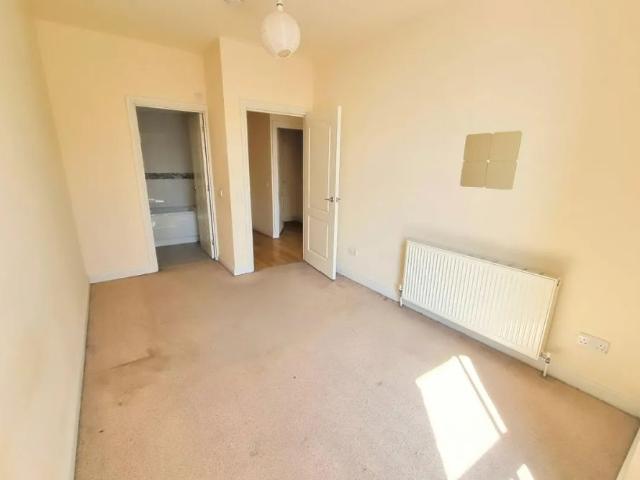 Apartment for rent in Llantrisant, Wales