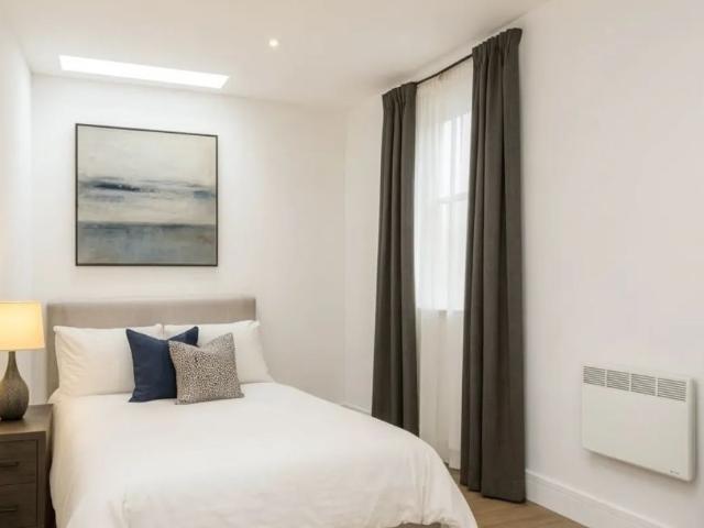 Apartment for rent in Rose Hill, Mole Valley