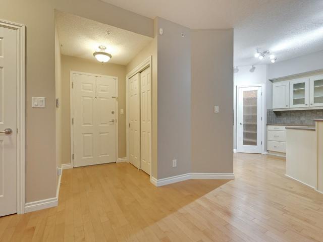 Apartment for rent in Wedgewood, Alberta