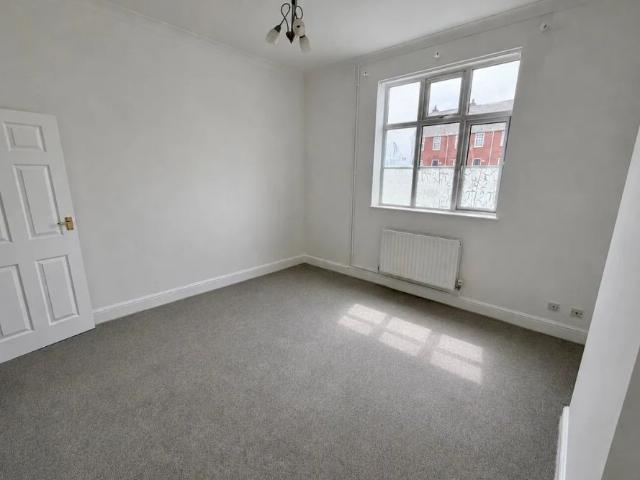 Apartment for rent in Brookville, Norfolk